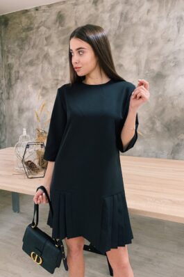 Платье со вставками плиссе