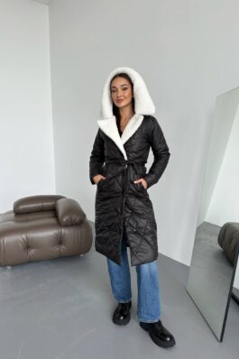 Женское стеганое зимнее пальто с капюшоном и мехом