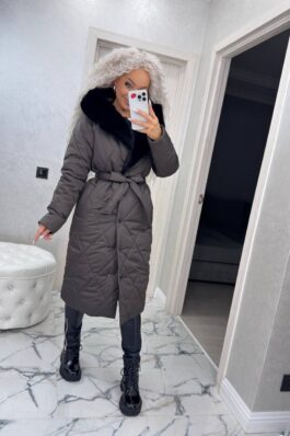 Женское зимнее стеганое пальто с капюшоном искусственной норкой
